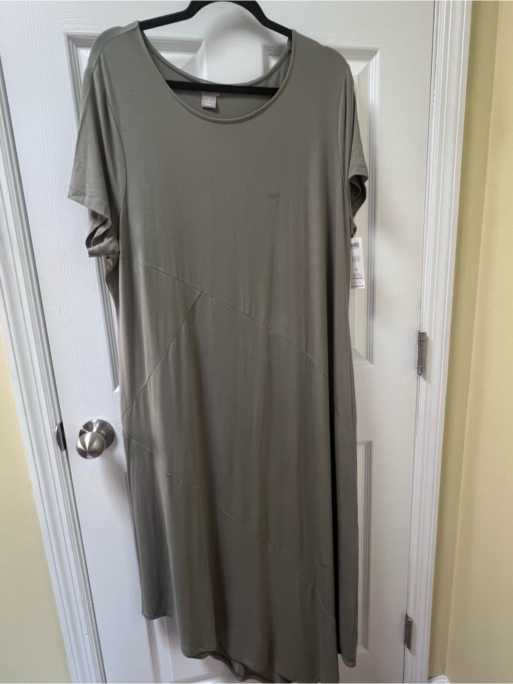NWT Chico’s Olive Green Asymmetrical T-shirt Dress Size 3 or 16 / 18 Travel